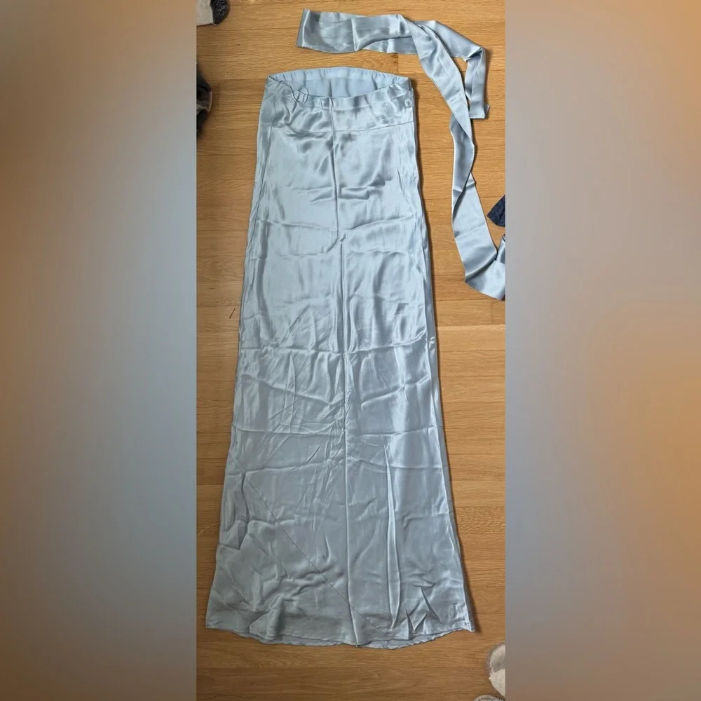 Reformation Oren Silk Dress in Mineral - Picture 7 of 9